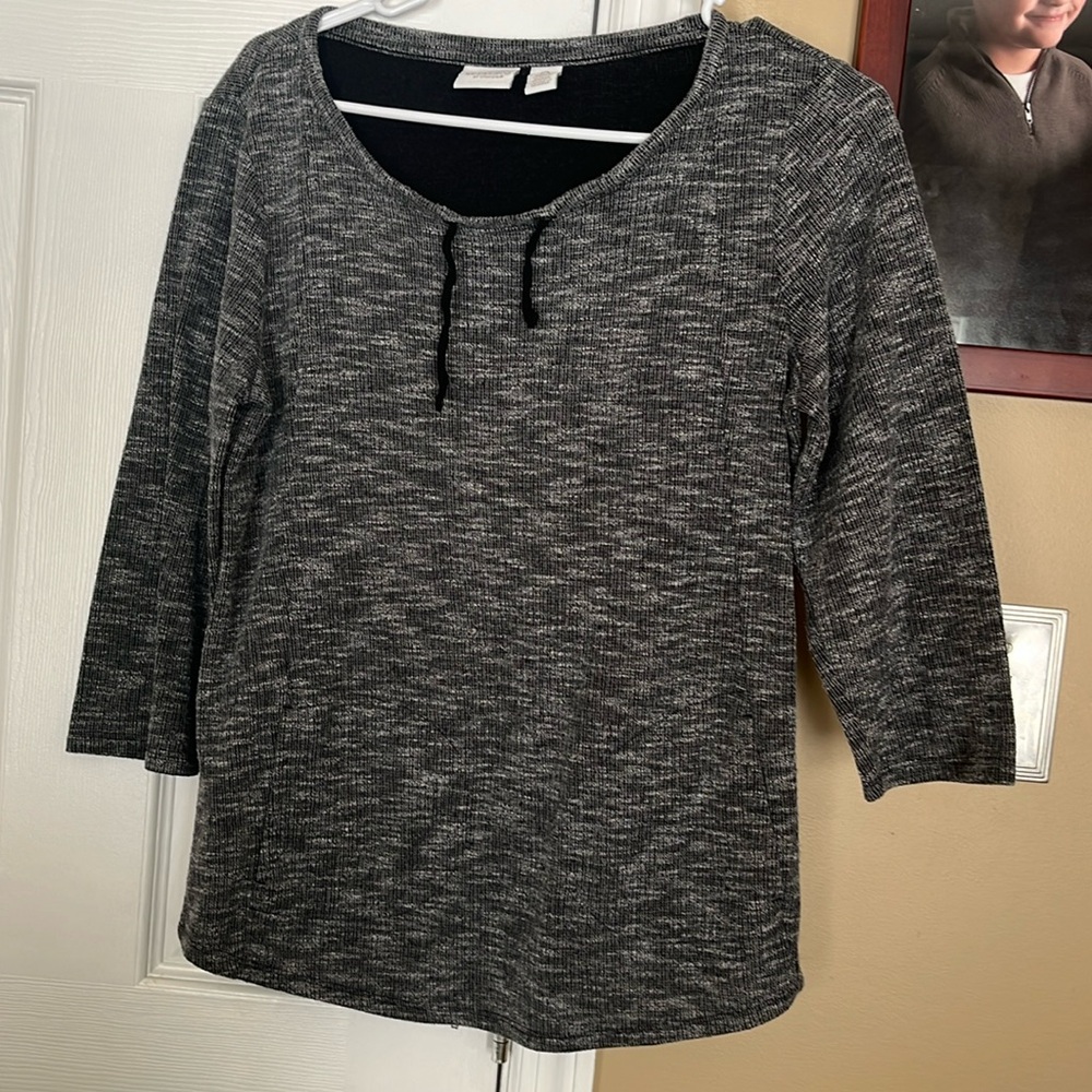 Weekends by Chicos size 0 pullover top